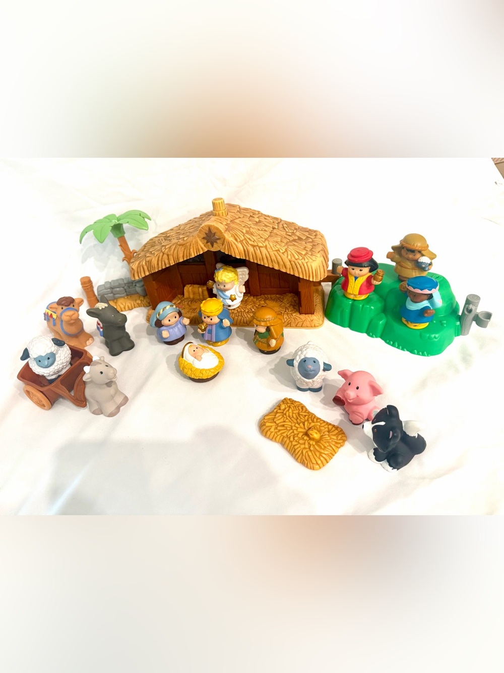 Fisher Price Little People Nativity Large Lot Stable Lights Music Work Figures